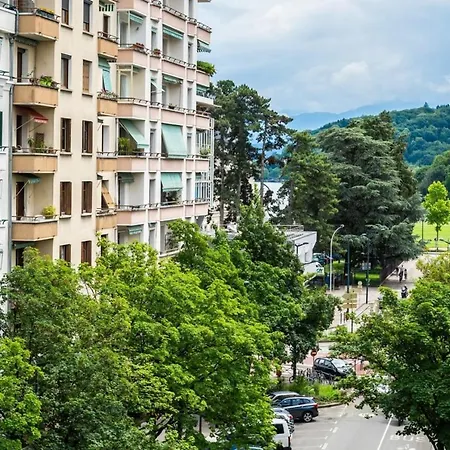 Apartment Classified 3 Stars Near Downtown And